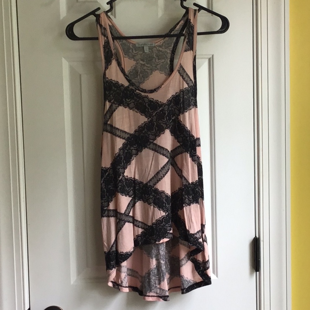 Black and pink lace high low tank